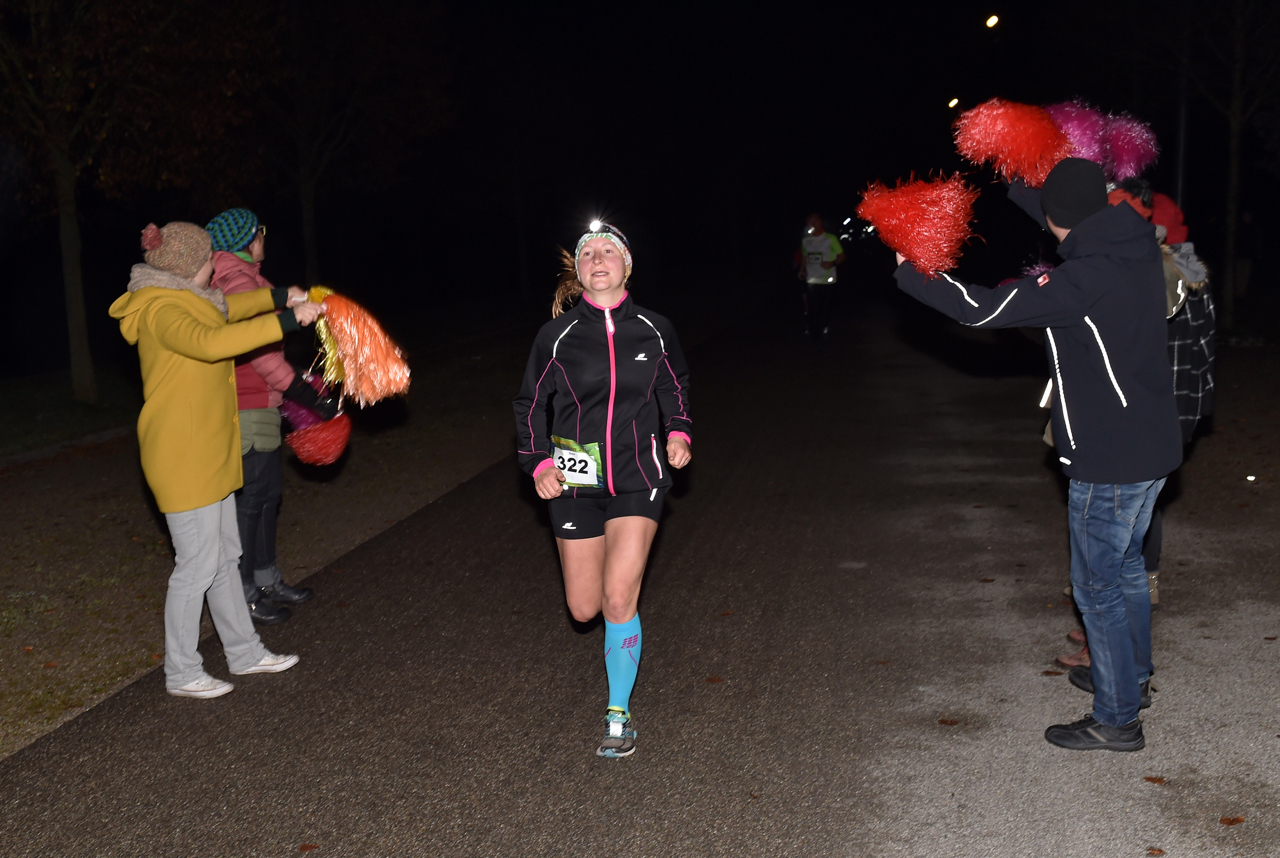 Bestzeitmarathon im Riemer Park bei München am 29.10.2016
Copyright
Hannes Magerstaedt
hannes@magerstaedt.de
Tel.01728178700