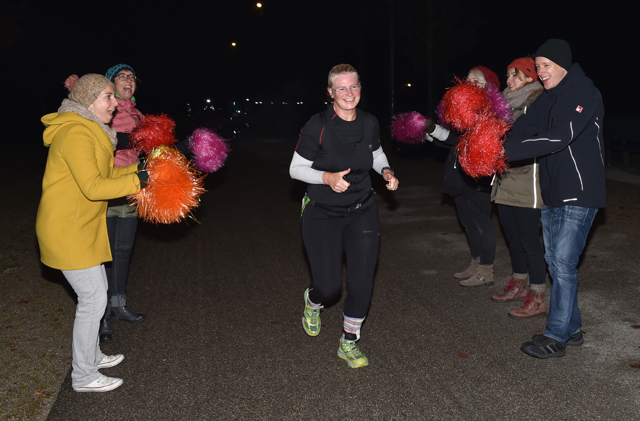 Bestzeitmarathon im Riemer Park bei München am 29.10.2016
Copyright
Hannes Magerstaedt
hannes@magerstaedt.de
Tel.01728178700