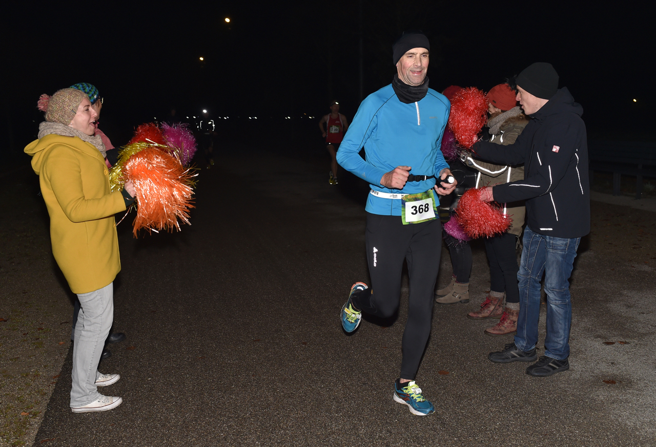 Bestzeitmarathon im Riemer Park bei München am 29.10.2016
Copyright
Hannes Magerstaedt
hannes@magerstaedt.de
Tel.01728178700