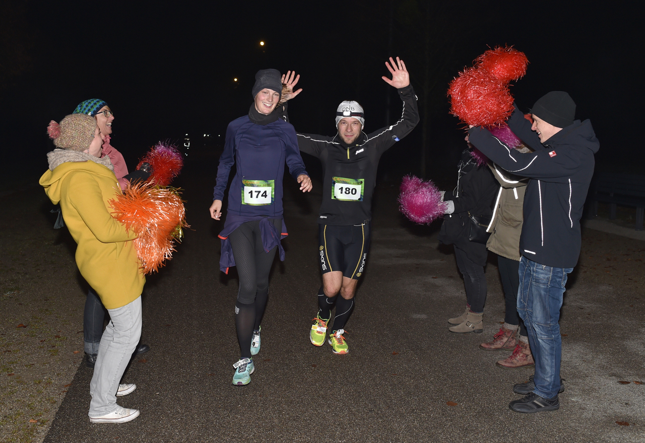 Bestzeitmarathon im Riemer Park bei München am 29.10.2016
Copyright
Hannes Magerstaedt
hannes@magerstaedt.de
Tel.01728178700