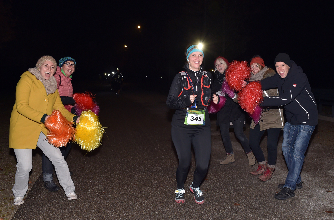 Bestzeitmarathon im Riemer Park bei München am 29.10.2016
Copyright
Hannes Magerstaedt
hannes@magerstaedt.de
Tel.01728178700