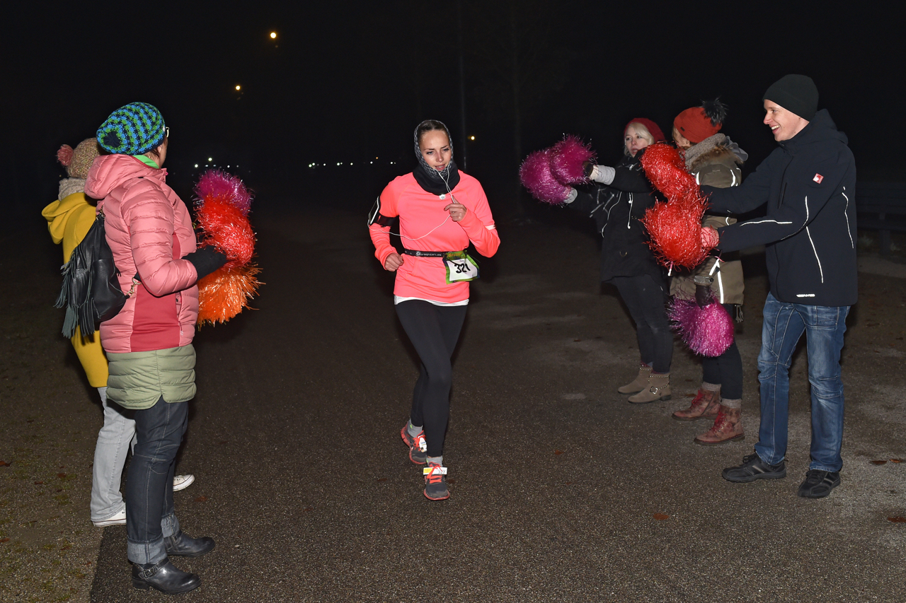 Bestzeitmarathon im Riemer Park bei München am 29.10.2016
Copyright
Hannes Magerstaedt
hannes@magerstaedt.de
Tel.01728178700