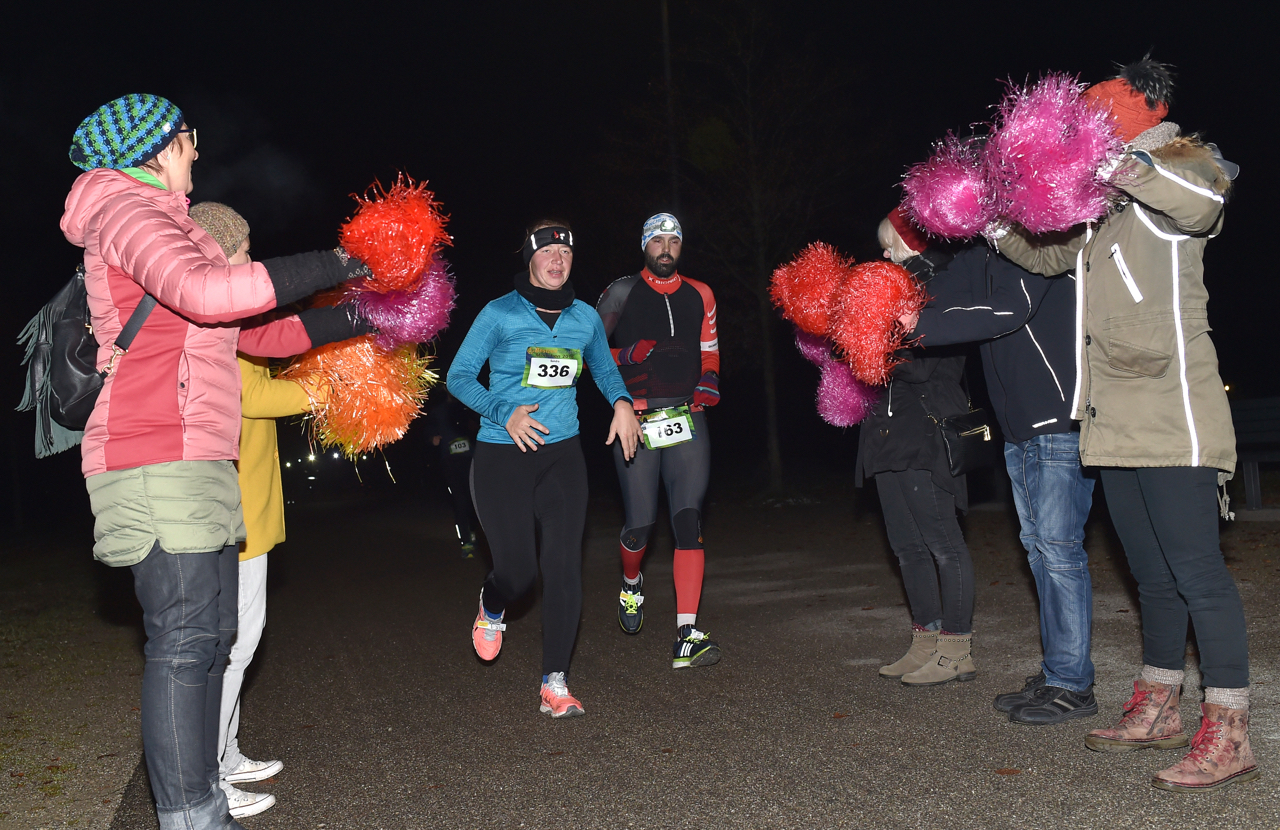 Bestzeitmarathon im Riemer Park bei München am 29.10.2016
Copyright
Hannes Magerstaedt
hannes@magerstaedt.de
Tel.01728178700