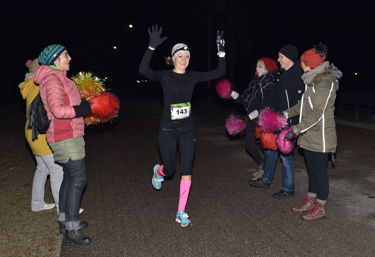 Bestzeitmarathon im Riemer Park bei München am 29.10.2016
Copyright
Hannes Magerstaedt
hannes@magerstaedt.de
Tel.01728178700