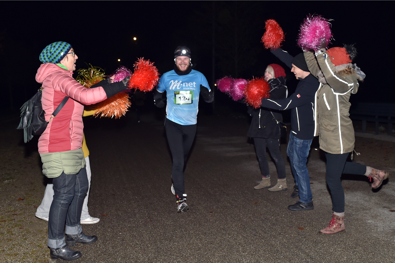 Bestzeitmarathon im Riemer Park bei München am 29.10.2016CopyrightHannes Magerstaedthannes@magerstaedt.deTel.01728178700