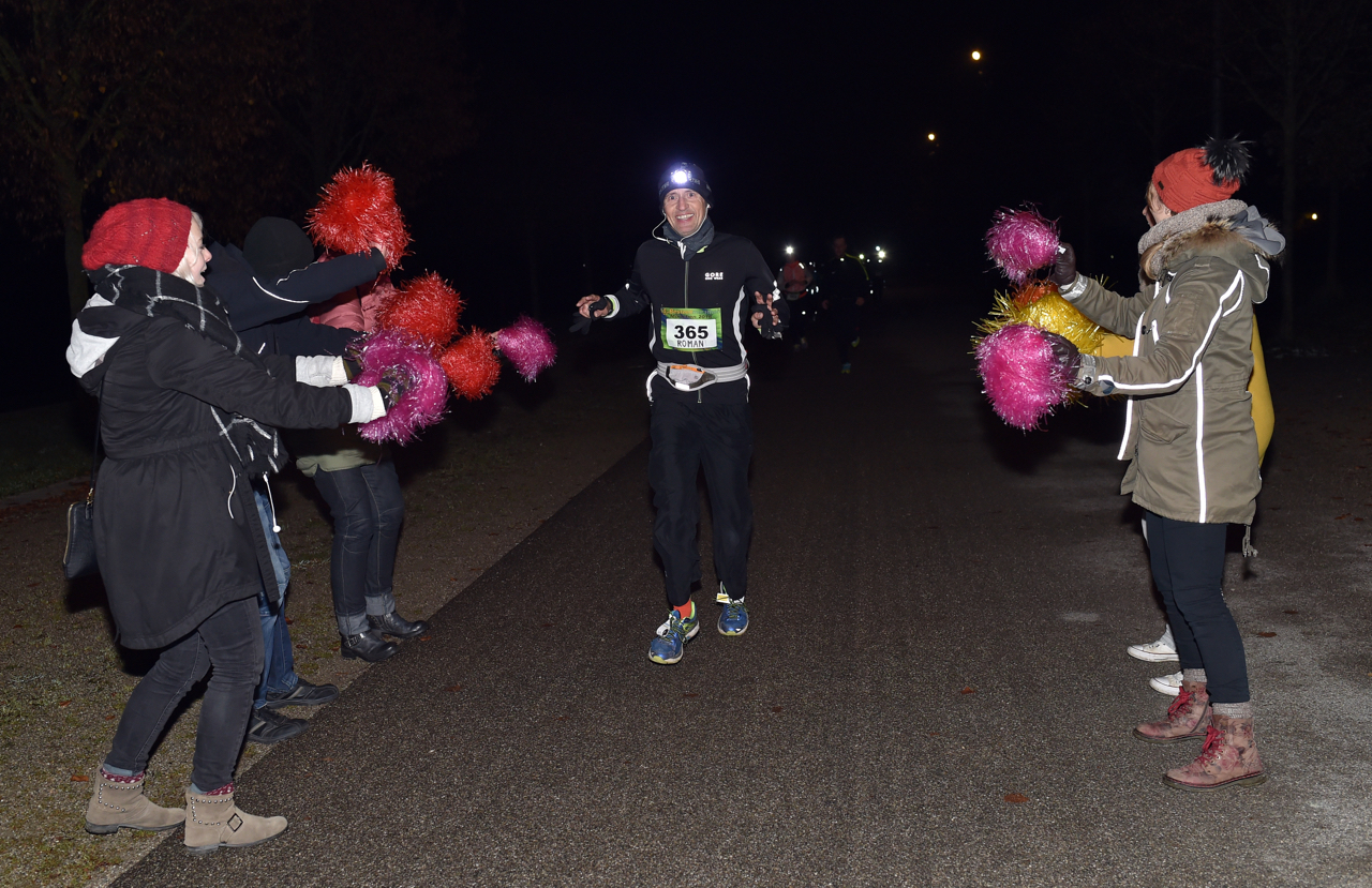 Bestzeitmarathon im Riemer Park bei München am 29.10.2016
Copyright
Hannes Magerstaedt
hannes@magerstaedt.de
Tel.01728178700