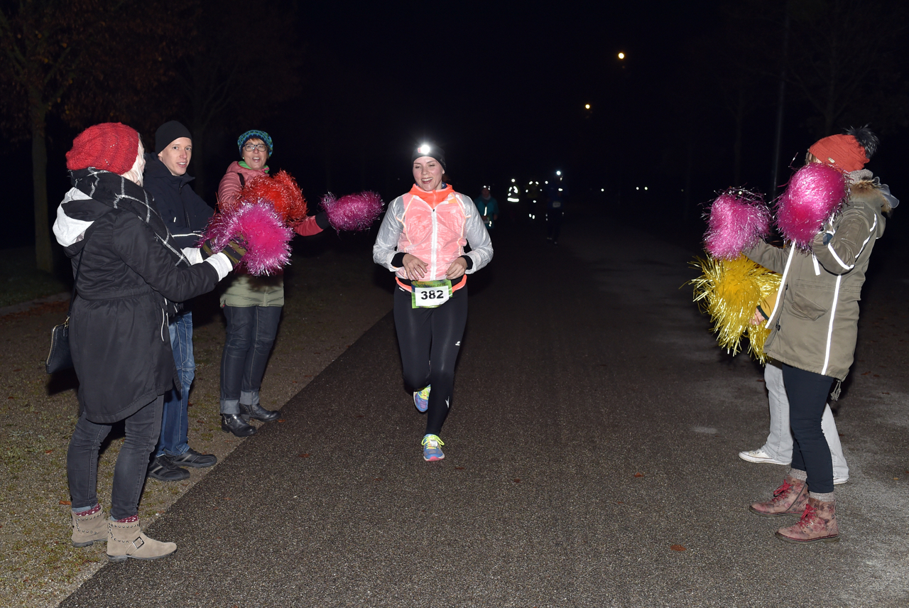 Bestzeitmarathon im Riemer Park bei München am 29.10.2016
Copyright
Hannes Magerstaedt
hannes@magerstaedt.de
Tel.01728178700