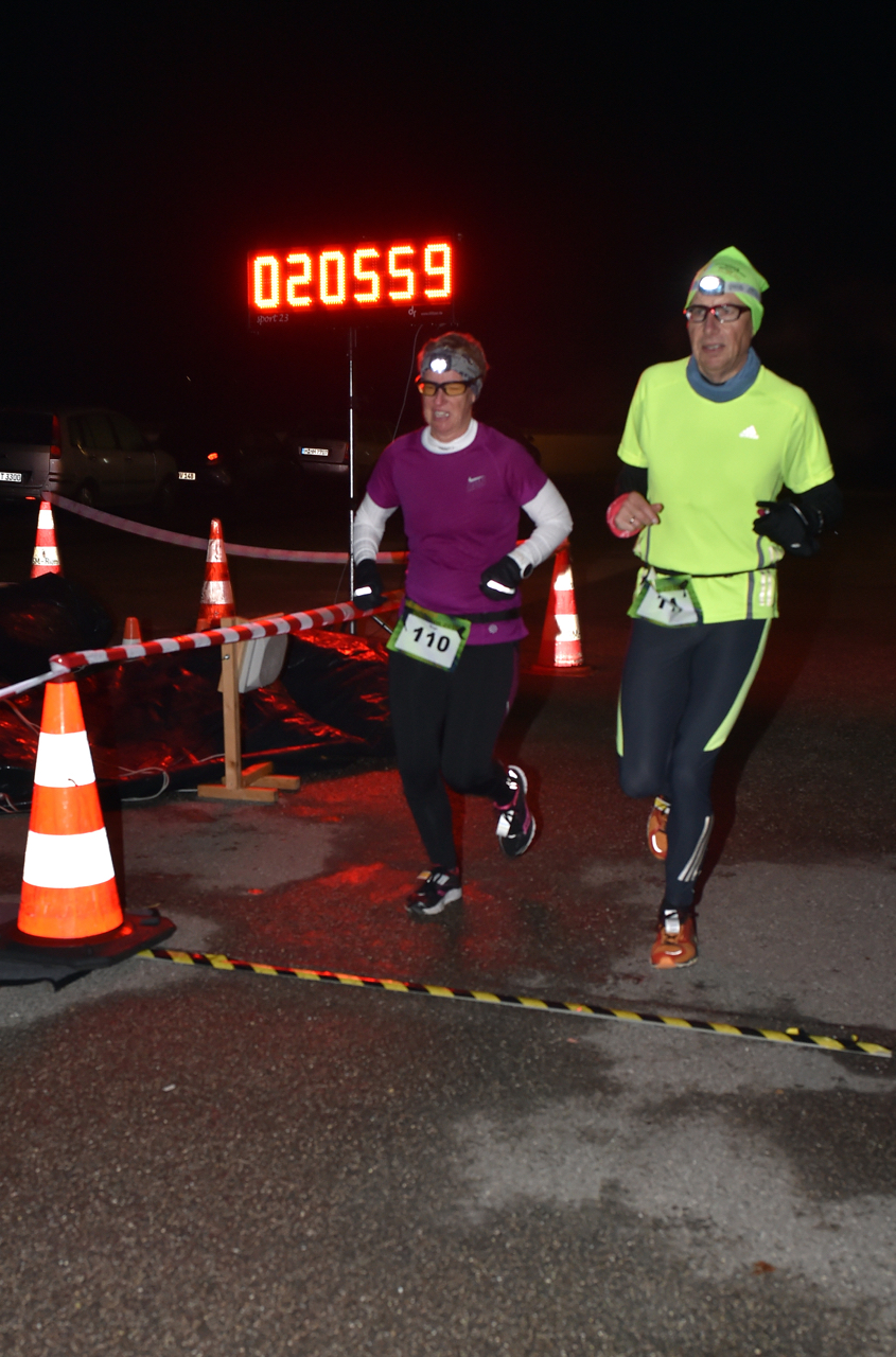 Bestzeitmarathon im Riemer Park bei München am 29.10.2016 Copyright Hannes Magerstaedt hannes@magerstaedt.de Tel.01728178700