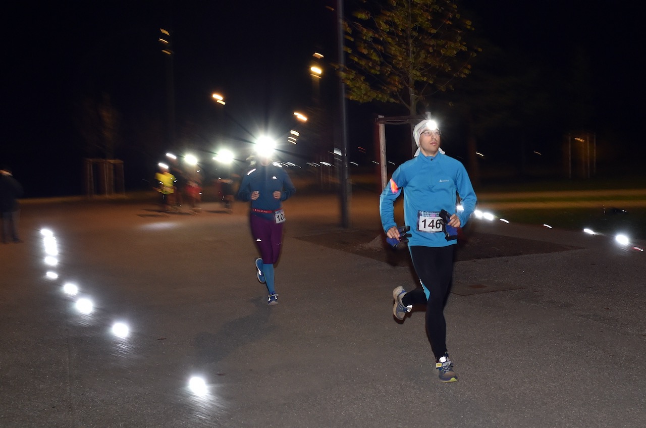 Bestzeitmarathon München - der Lauf gegen die Gesetze der Physik am 26.10.2019 in München-Riem. 
Fotocredit
Hannes Magerstaedt
hannes@magerstaedt.de
Tel.+49 (0) 1728178700