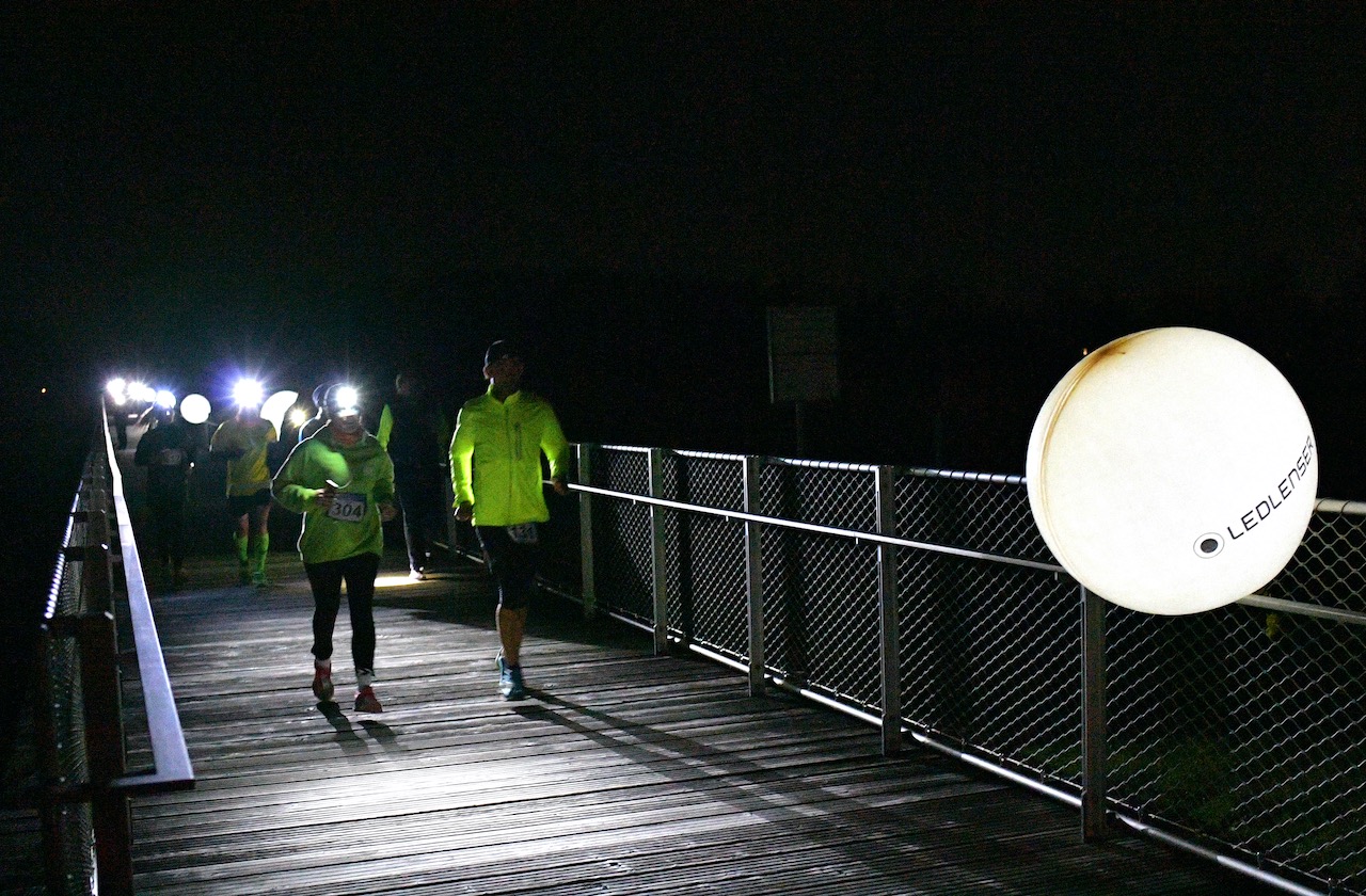 Bestzeitmarathon München - der Lauf gegen die Gesetze der Physik am 26.10.2019 in München-Riem. 
Fotocredit
Hannes Magerstaedt
hannes@magerstaedt.de
Tel.+49 (0) 1728178700