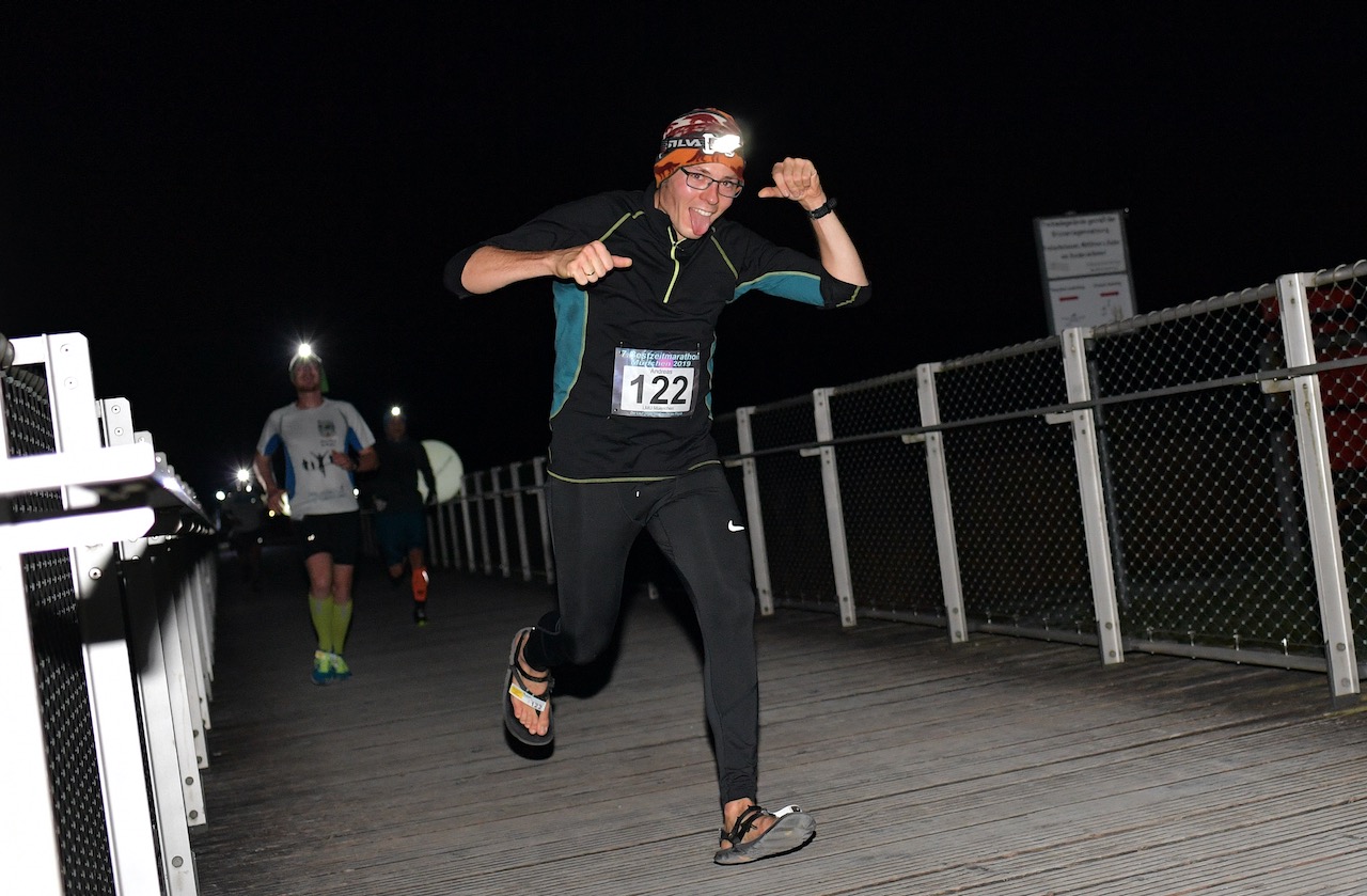 Bestzeitmarathon München - der Lauf gegen die Gesetze der Physik am 26.10.2019 in München-Riem. 
Fotocredit
Hannes Magerstaedt
hannes@magerstaedt.de
Tel.+49 (0) 1728178700