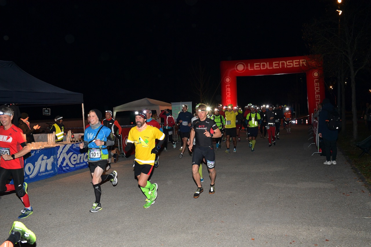 Bestzeitmarathon München - der Lauf gegen die Gesetze der Physik am 26.10.2019 in München-Riem. 
Fotocredit
Hannes Magerstaedt
hannes@magerstaedt.de
Tel.+49 (0) 1728178700