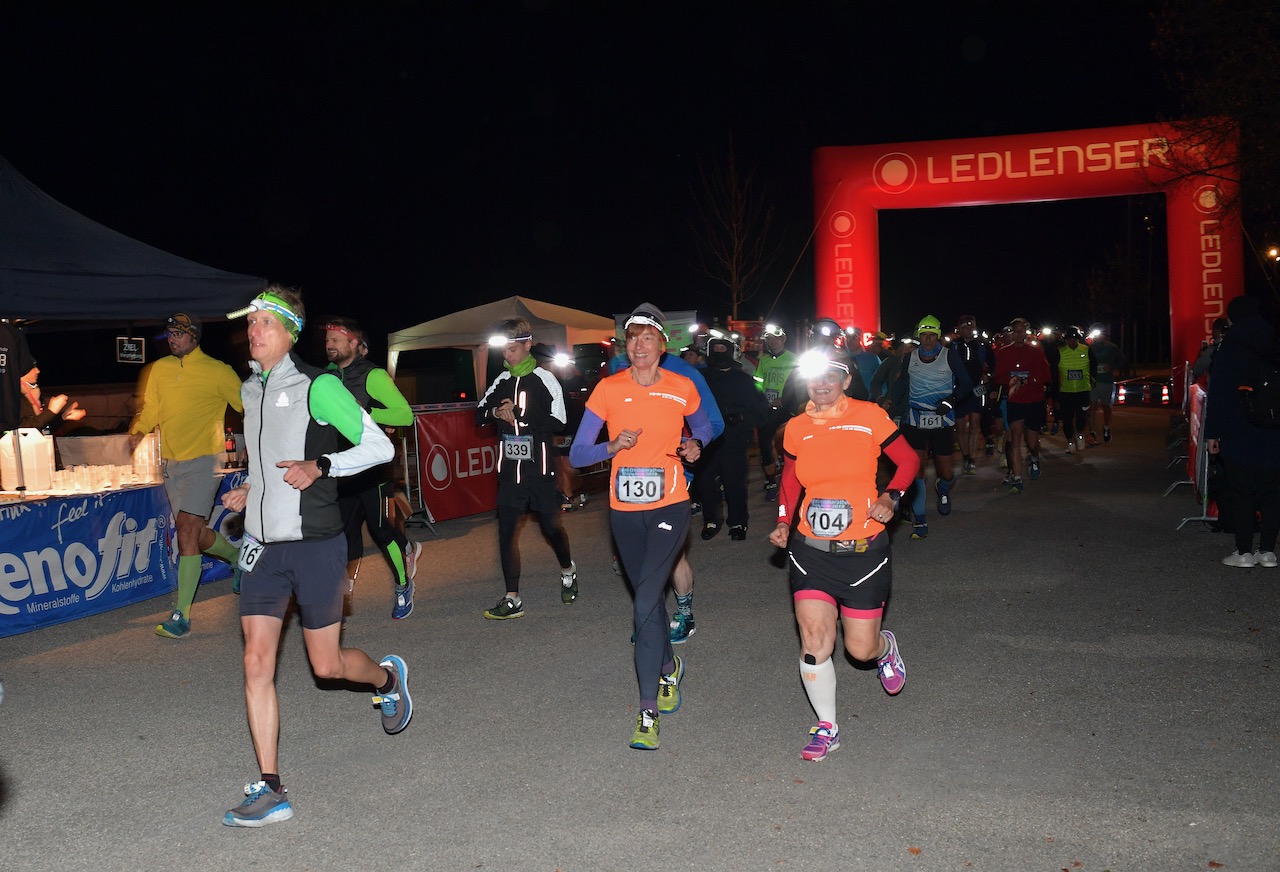 Bestzeitmarathon München - der Lauf gegen die Gesetze der Physik am 26.10.2019 in München-Riem. 
Fotocredit
Hannes Magerstaedt
hannes@magerstaedt.de
Tel.+49 (0) 1728178700