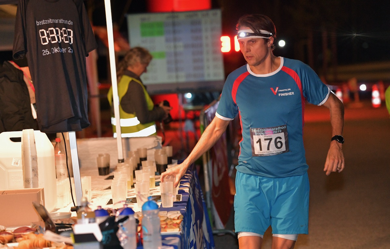 Bestzeitmarathon München - der Lauf gegen die Gesetze der Physik am 26.10.2019 in München-Riem. 
Fotocredit
Hannes Magerstaedt
hannes@magerstaedt.de
Tel.+49 (0) 1728178700