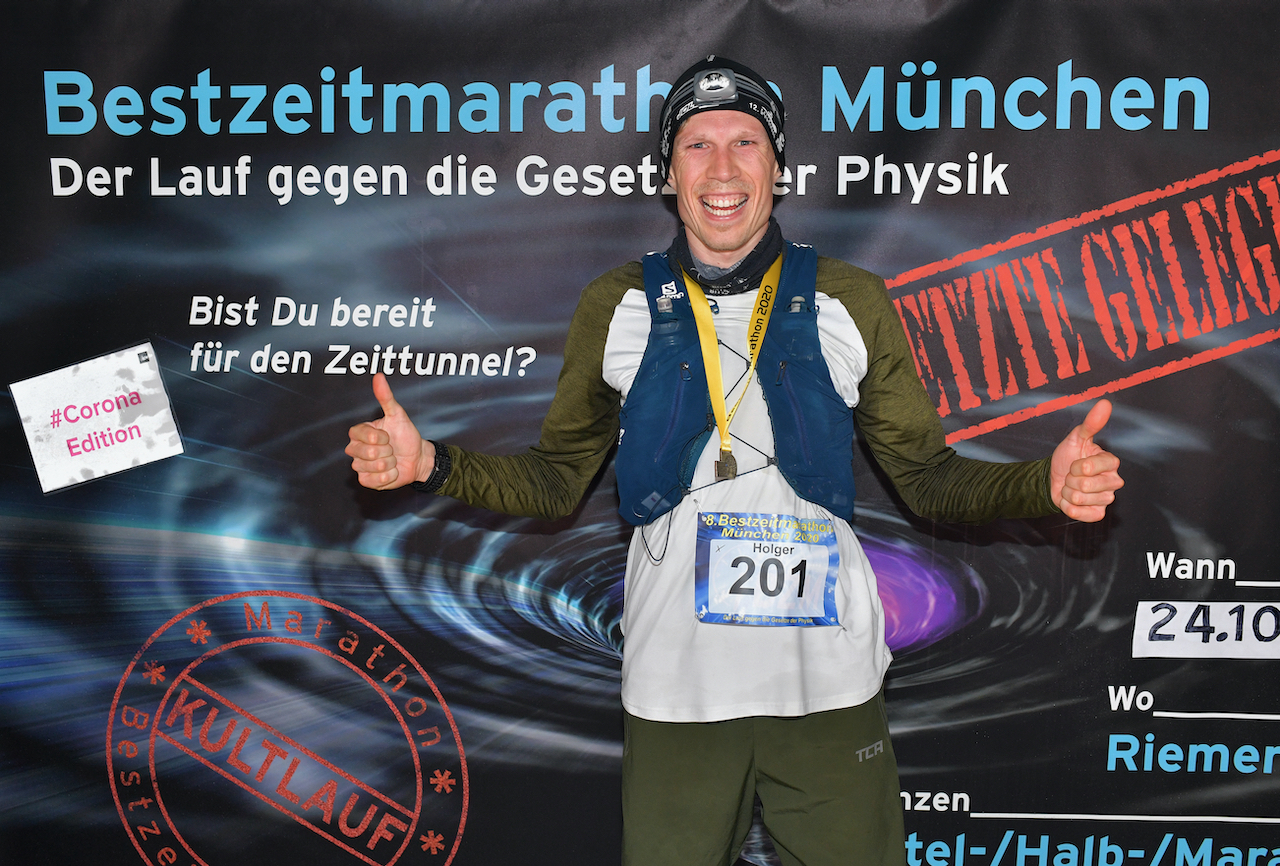 Bestzeitmarathon München - der Lauf gegen die Gesetze der Physik am 24.10.2020 in München-Riem.
Fotocredit
Hannes Magerstaedt