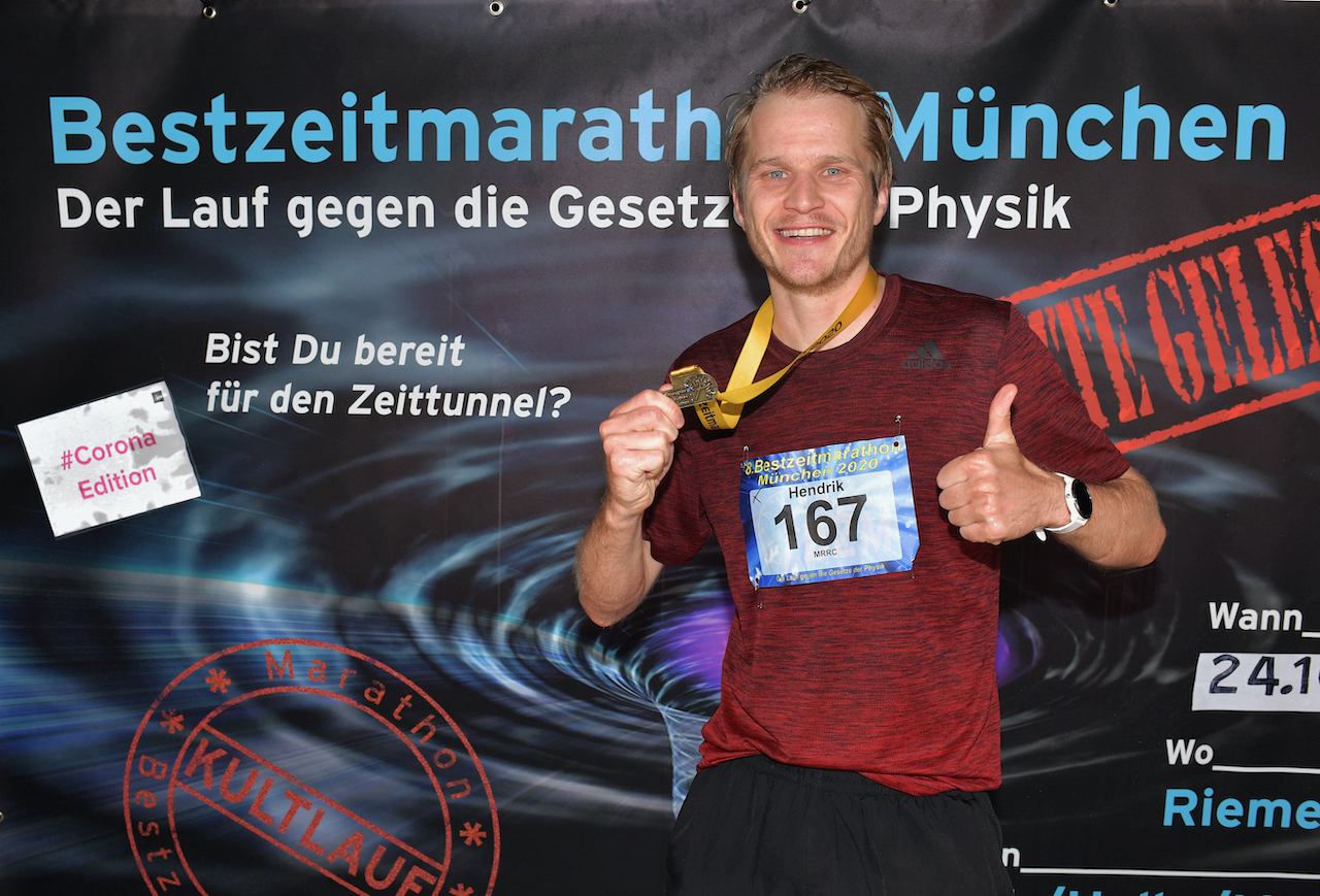 Bestzeitmarathon München - der Lauf gegen die Gesetze der Physik am 24.10.2020 in München-Riem.FotocreditHannes Magerstaedt