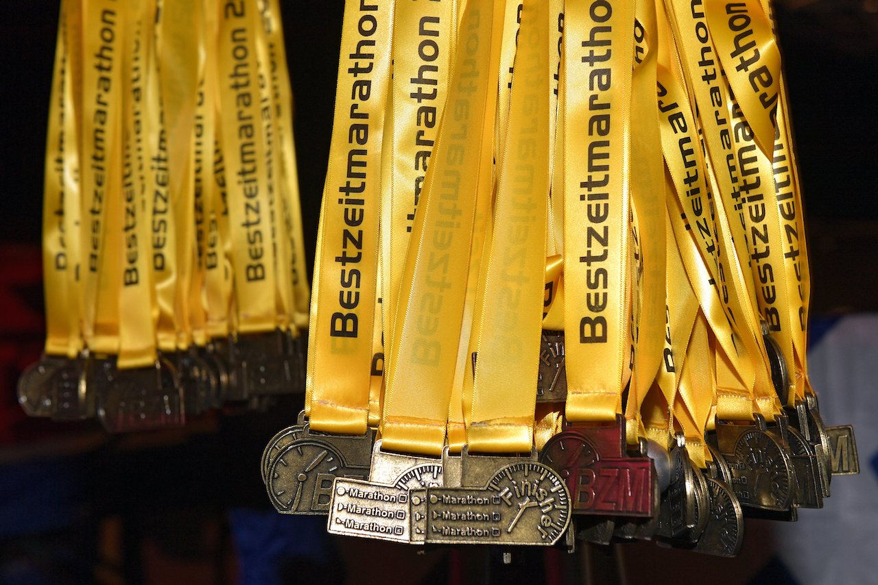 Bestzeitmarathon München - der Lauf gegen die Gesetze der Physik am 24.10.2020 in München-Riem.FotocreditHannes Magerstaedt