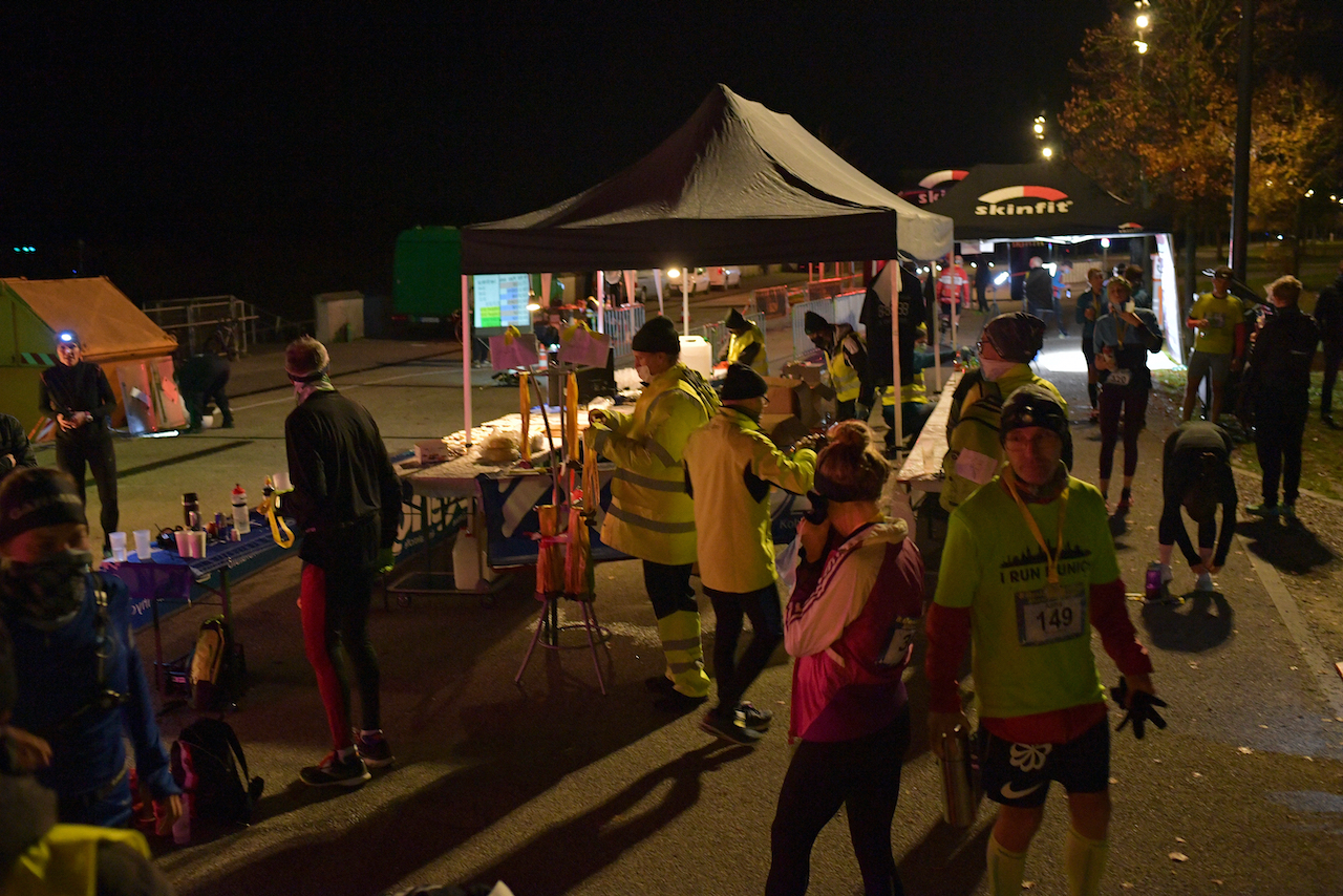 Bestzeitmarathon München - der Lauf gegen die Gesetze der Physik am 24.10.2020 in München-Riem.FotocreditHannes Magerstaedt