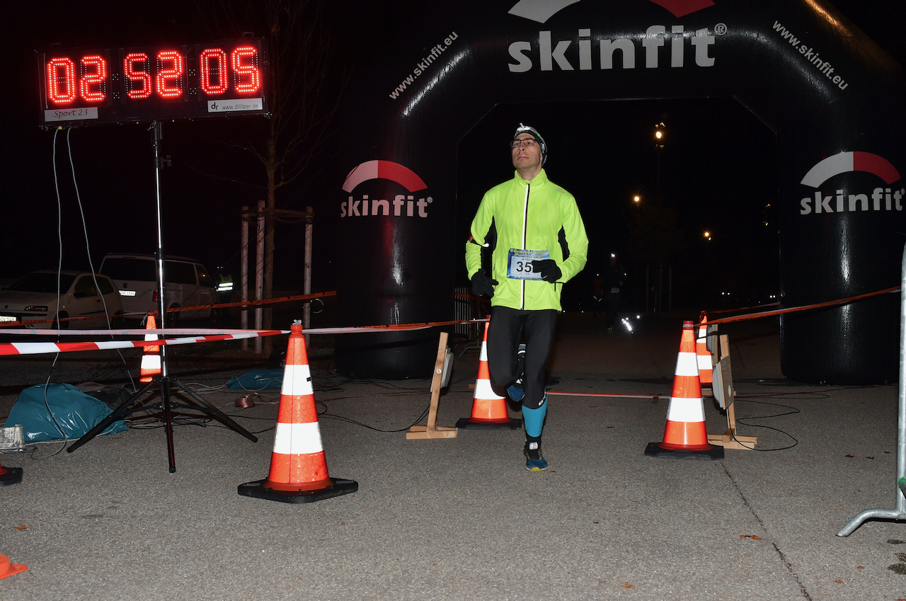 Bestzeitmarathon München - der Lauf gegen die Gesetze der Physik am 24.10.2020 in München-Riem.
Fotocredit
Hannes Magerstaedt