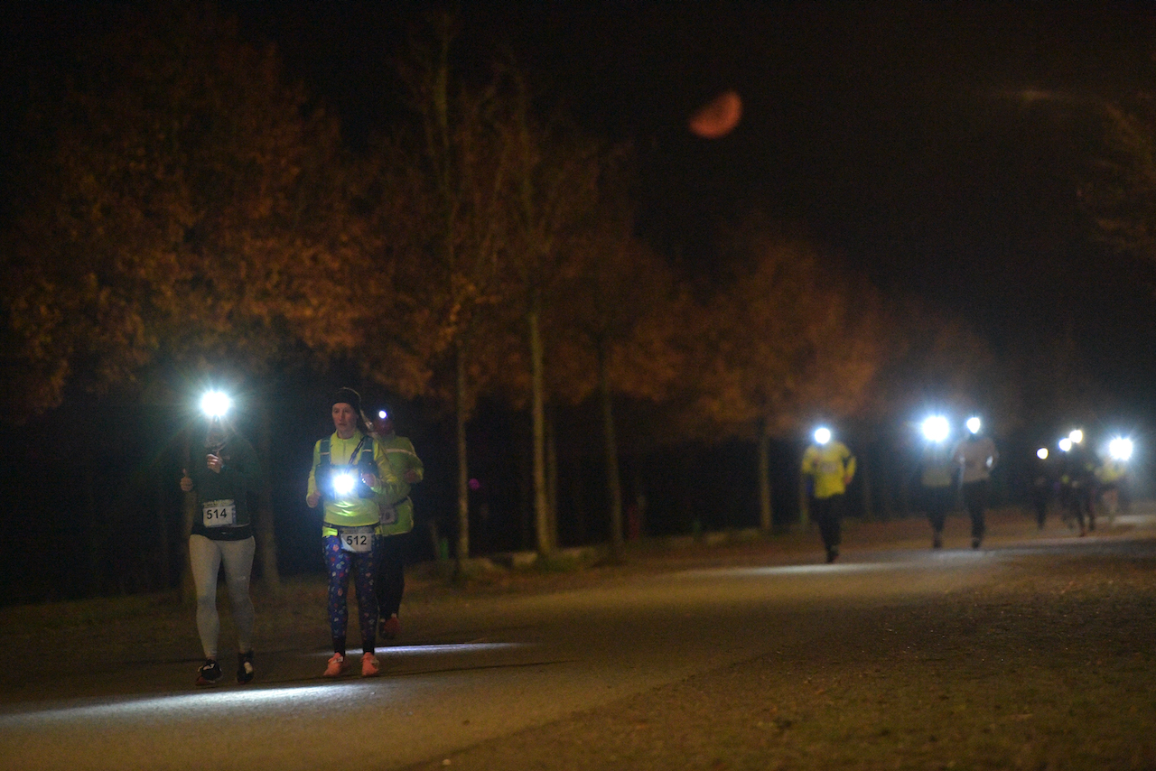 Bestzeitmarathon München - der Lauf gegen die Gesetze der Physik am 24.10.2020 in München-Riem.FotocreditHannes Magerstaedt