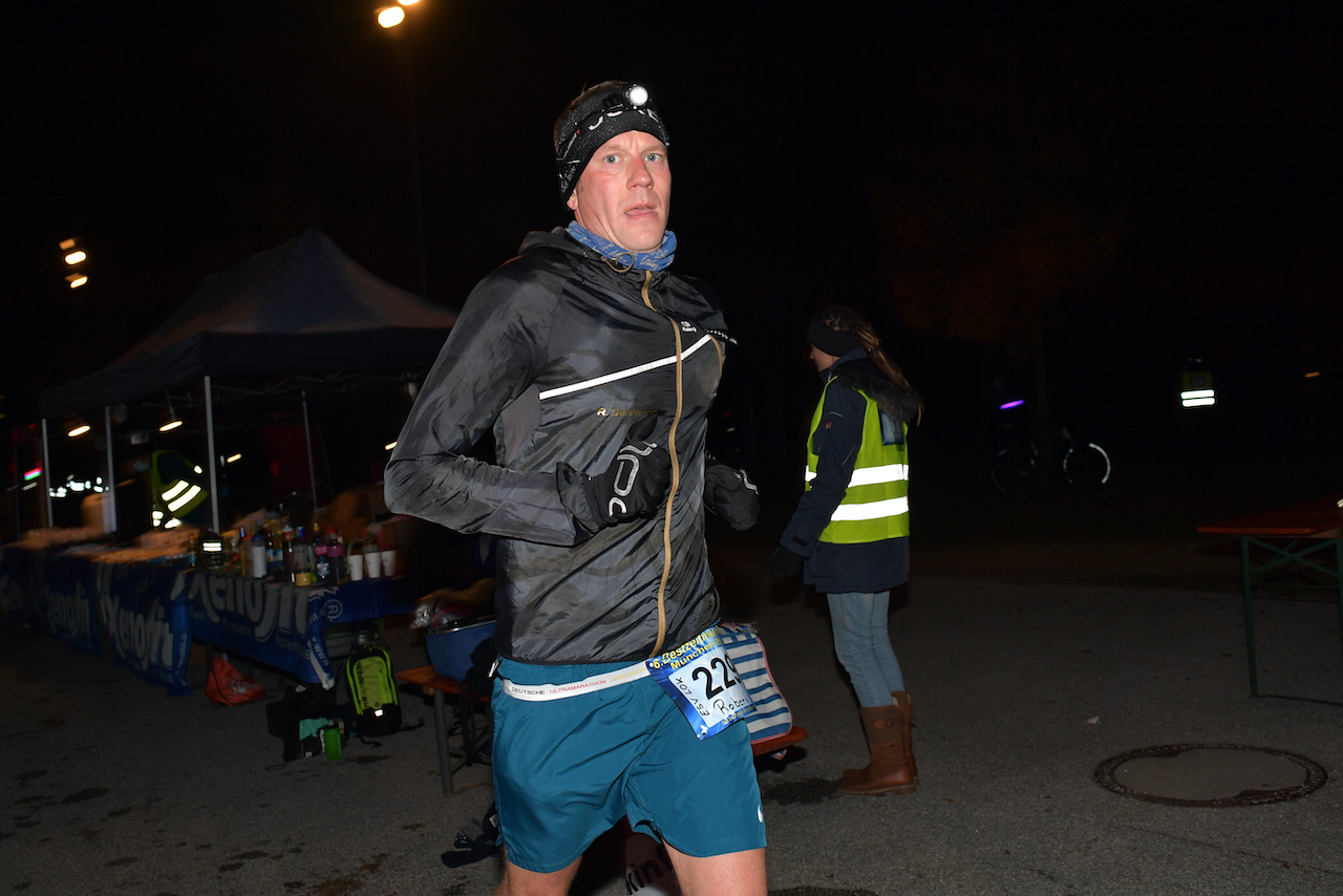 Bestzeitmarathon München - der Lauf gegen die Gesetze der Physik am 24.10.2020 in München-Riem.
Fotocredit
Hannes Magerstaedt