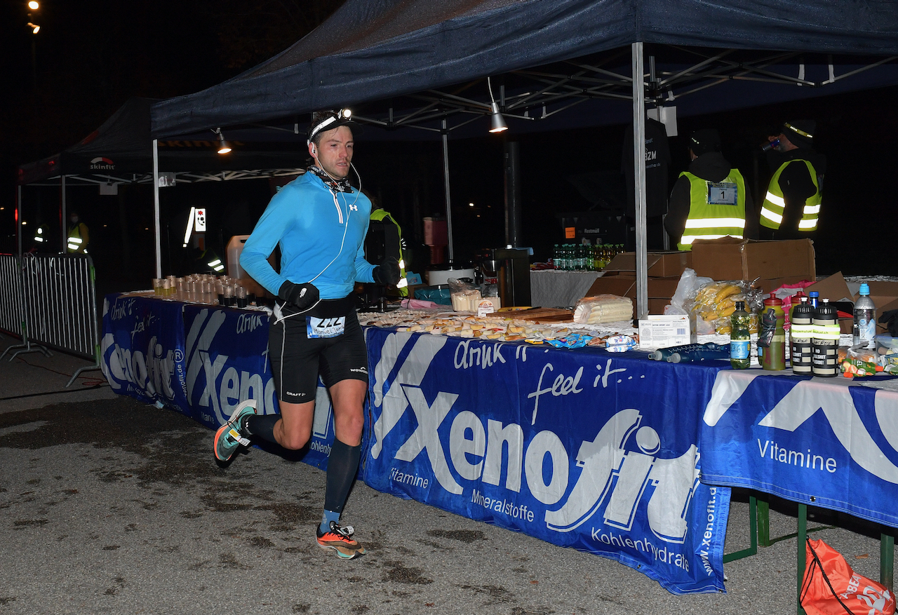 Bestzeitmarathon München - der Lauf gegen die Gesetze der Physik am 24.10.2020 in München-Riem.
Fotocredit
Hannes Magerstaedt