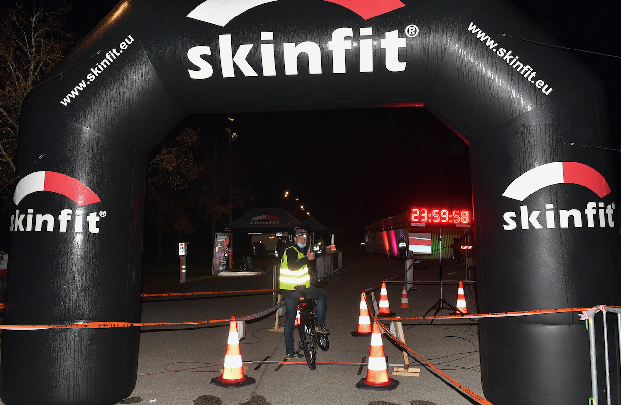 Bestzeitmarathon München - der Lauf gegen die Gesetze der Physik am 24.10.2020 in München-Riem.FotocreditHannes Magerstaedt