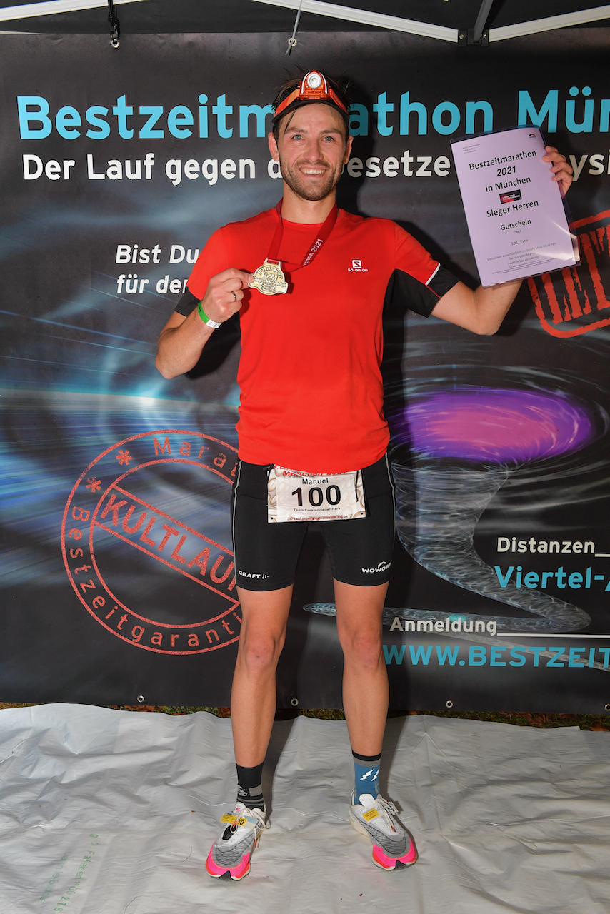 Bestzeitmarathon München - der Lauf gegen die Gesetze der Physik am 30.10.2021 in München Riem.FotografHannes Magerstaedthannes@magerstaedt.deTel. +491728178700