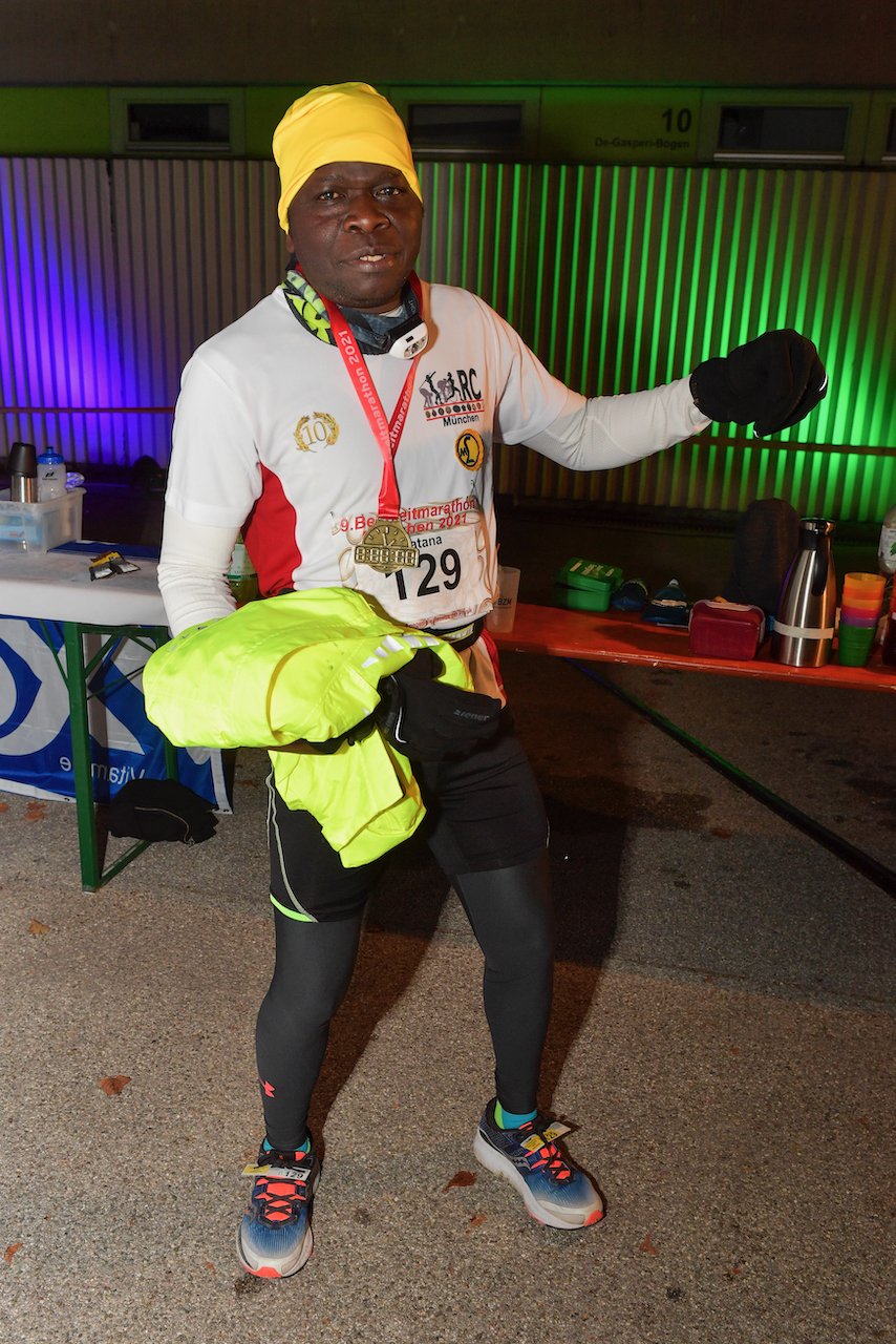 Bestzeitmarathon München - der Lauf gegen die Gesetze der Physik am 30.10.2021 in München Riem.FotografHannes Magerstaedthannes@magerstaedt.deTel. +491728178700