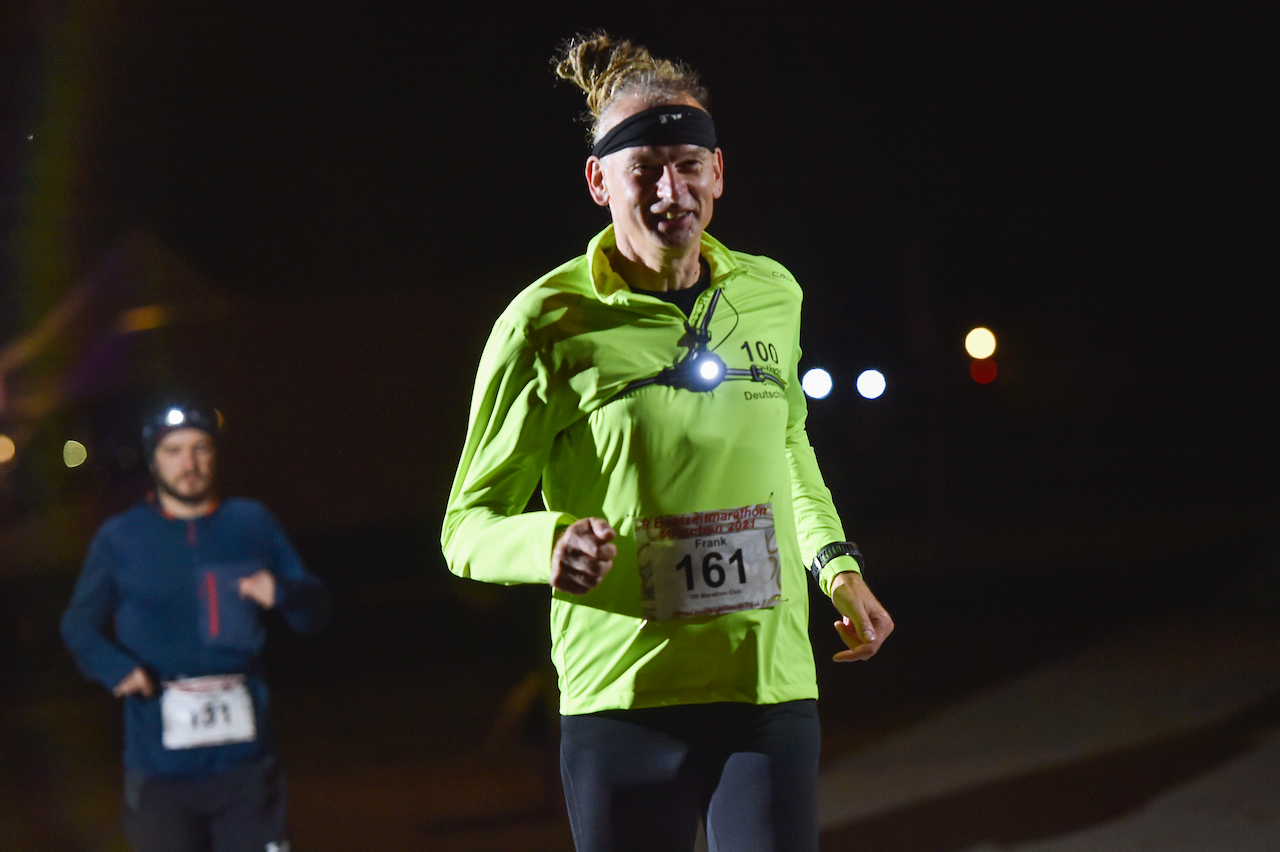 Bestzeitmarathon München - der Lauf gegen die Gesetze der Physik am 30.10.2021 in München Riem.FotografHannes Magerstaedthannes@magerstaedt.deTel. +491728178700