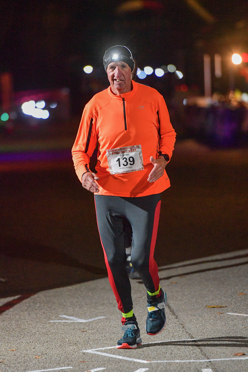 Bestzeitmarathon München - der Lauf gegen die Gesetze der Physik am 30.10.2021 in München Riem.FotografHannes Magerstaedthannes@magerstaedt.deTel. +491728178700