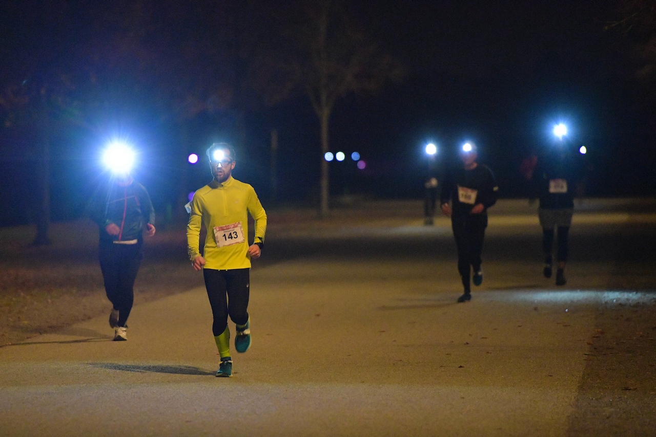 Bestzeitmarathon München - der Lauf gegen die Gesetze der Physik am 30.10.2021 in München Riem.FotografHannes Magerstaedthannes@magerstaedt.deTel. +491728178700