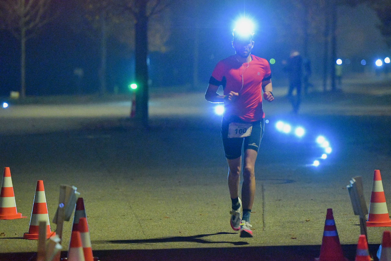 Bestzeitmarathon München - der Lauf gegen die Gesetze der Physik am 30.10.2021 in München Riem.FotografHannes Magerstaedthannes@magerstaedt.deTel. +491728178700