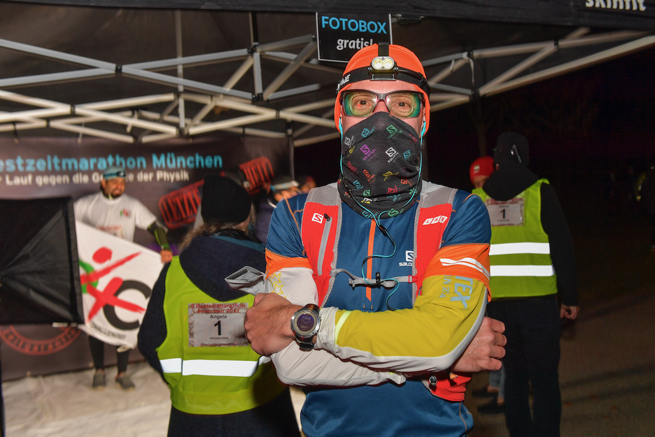 Bestzeitmarathon München - der Lauf gegen die Gesetze der Physik am 30.10.2021 in München Riem.FotografHannes Magerstaedthannes@magerstaedt.deTel. +491728178700