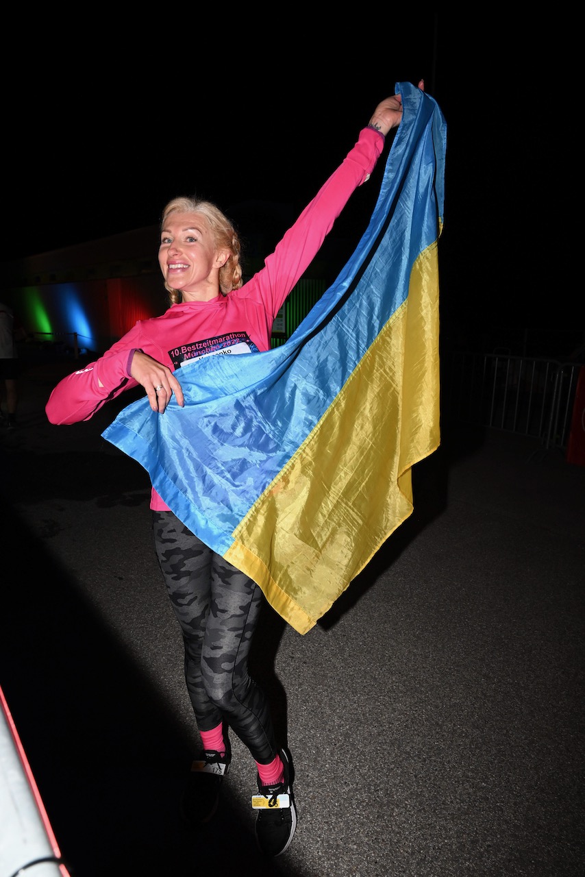 10. Bestzeitmarathon München
Der Lauf gegen die Gesetze der Physik am 29.10.2022 in München-Riem.
Fotocredit
Hannes Magerstaedt
hannes@magerstaedt.de
Tel.01728178700