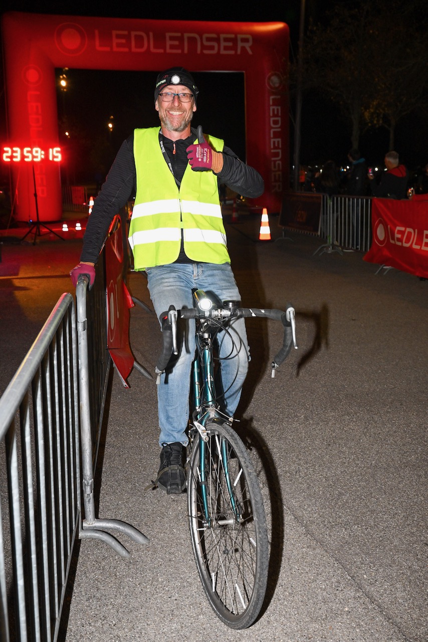 10. Bestzeitmarathon München
Der Lauf gegen die Gesetze der Physik am 29.10.2022 in München-Riem.
Fotocredit
Hannes Magerstaedt
hannes@magerstaedt.de
Tel.01728178700