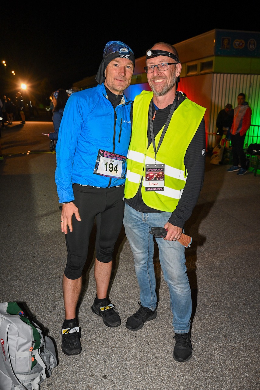 10. Bestzeitmarathon München
Der Lauf gegen die Gesetze der Physik am 29.10.2022 in München-Riem.
Fotocredit
Hannes Magerstaedt
hannes@magerstaedt.de
Tel.01728178700