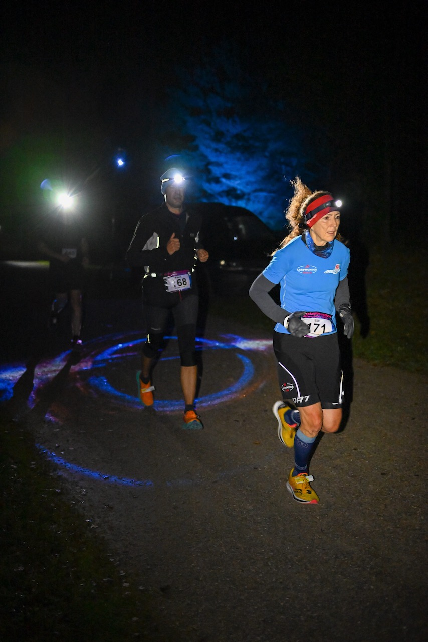 10. Bestzeitmarathon München
Der Lauf gegen die Gesetze der Physik am 29.10.2022 in München-Riem.
Fotocredit
Hannes Magerstaedt
hannes@magerstaedt.de
Tel.01728178700