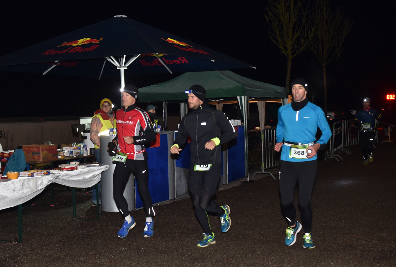 Bestzeitmarathon im Riemer Park bei München am 29.10.2016CopyrightHannes Magerstaedthannes@magerstaedt.deTel.01728178700