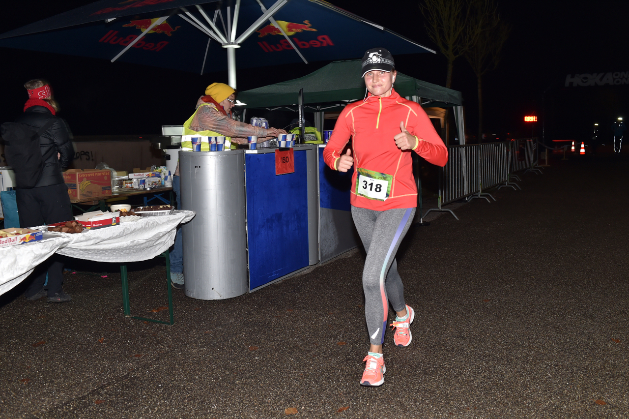 Bestzeitmarathon im Riemer Park bei München am 29.10.2016CopyrightHannes Magerstaedthannes@magerstaedt.deTel.01728178700