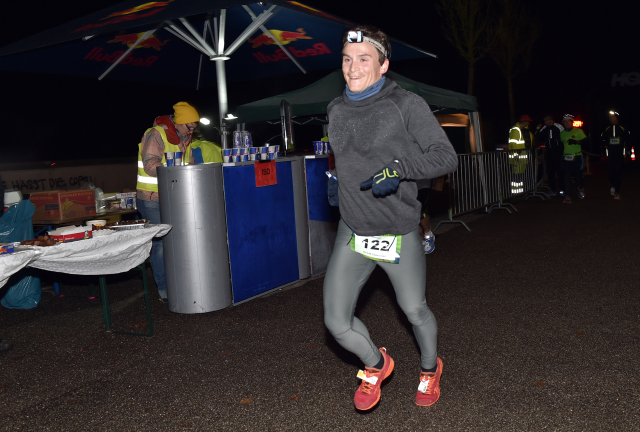 Bestzeitmarathon im Riemer Park bei München am 29.10.2016CopyrightHannes Magerstaedthannes@magerstaedt.deTel.01728178700